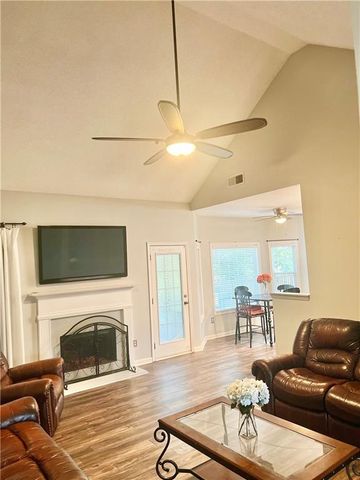 85 Hillcrest Court, Hiram, GA 30141
