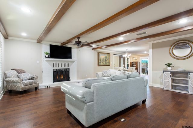 205 Canyon Drive, Hideaway, TX 75771