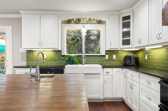 205 Canyon Drive, Hideaway, TX 75771