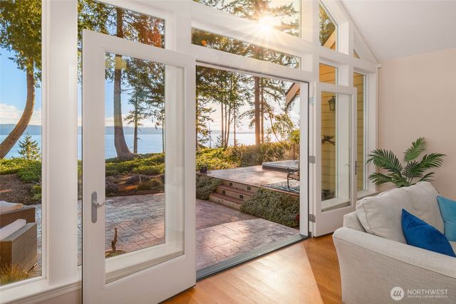 2527 Bretland Road, Camano Island, WA 98282