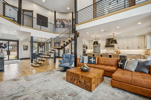 1001 Hat Creek Road, Bartonville, TX 76226