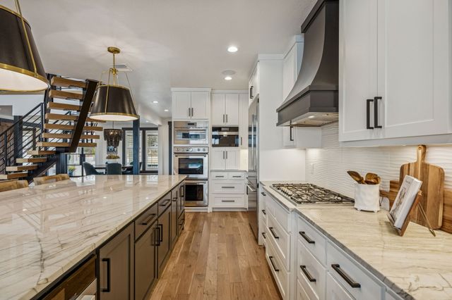 1001 Hat Creek Road, Bartonville, TX 76226