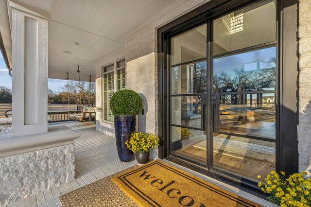 1001 Hat Creek Road, Bartonville, TX 76226