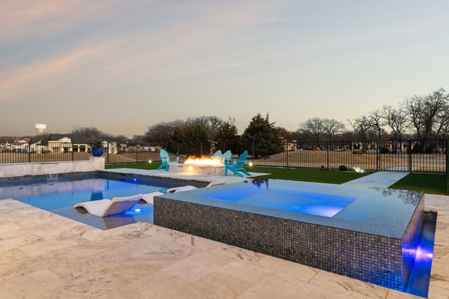 1001 Hat Creek Road, Bartonville, TX 76226