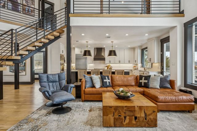 1001 Hat Creek Road, Bartonville, TX 76226