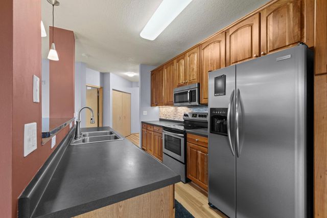 7601 Aldrich Avenue S 317, Richfield, MN 55423
