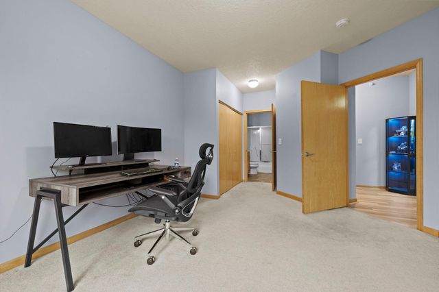 7601 Aldrich Avenue S 317, Richfield, MN 55423