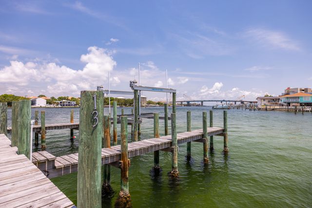 340 BLUEFISH Drive, 106, Fort Walton Beach, FL 32548