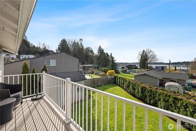 10516 Vernon Road, Lake Stevens, WA 98258