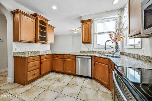 839 S ADAM Way, Gilbert, AZ 85296