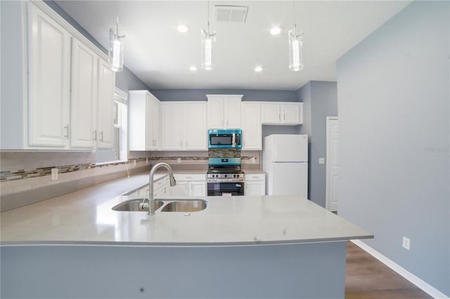 5341 PEPPER BRUSH COVE, Apopka, FL 32703