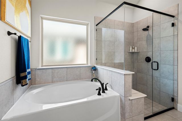 1121 Snowy Owl Drive, Alvarado, TX 76009