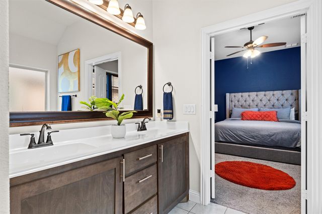 1121 Snowy Owl Drive, Alvarado, TX 76009