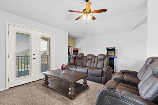 1121 Snowy Owl Drive, Alvarado, TX 76009