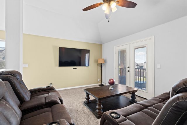 1121 Snowy Owl Drive, Alvarado, TX 76009