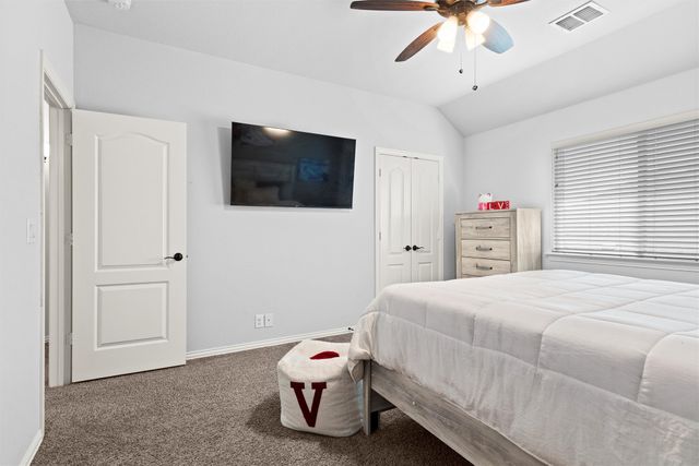 1121 Snowy Owl Drive, Alvarado, TX 76009