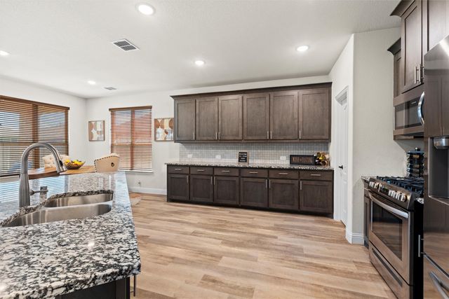 1121 Snowy Owl Drive, Alvarado, TX 76009