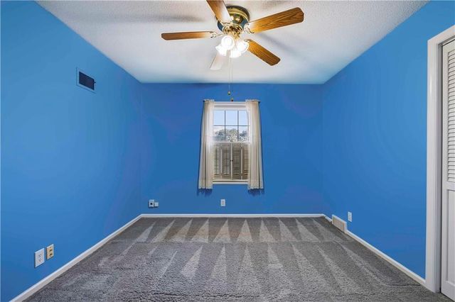 8706 Mackey Street, Overland Park, KS 66212