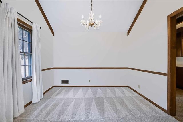 8706 Mackey Street, Overland Park, KS 66212