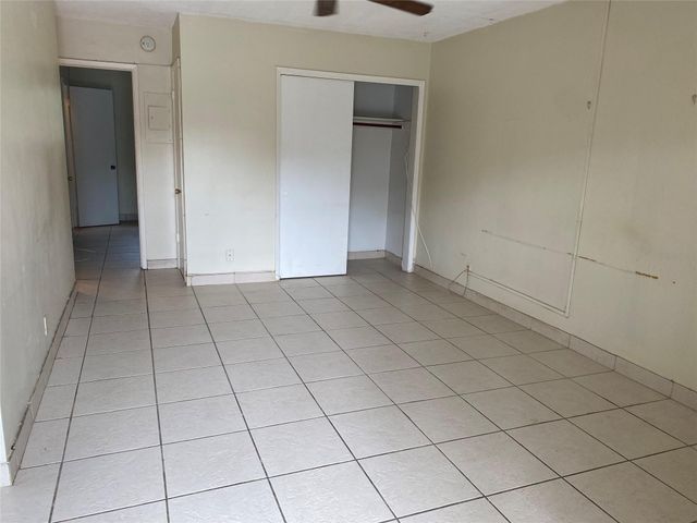 1812 E Oakland Park Boulevard 19, Oakland Park, FL 33306