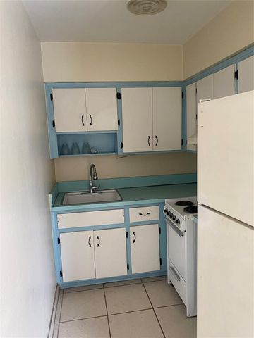 1812 E Oakland Park Boulevard 19, Oakland Park, FL 33306