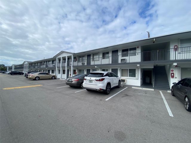 1812 E Oakland Park Boulevard 19, Oakland Park, FL 33306
