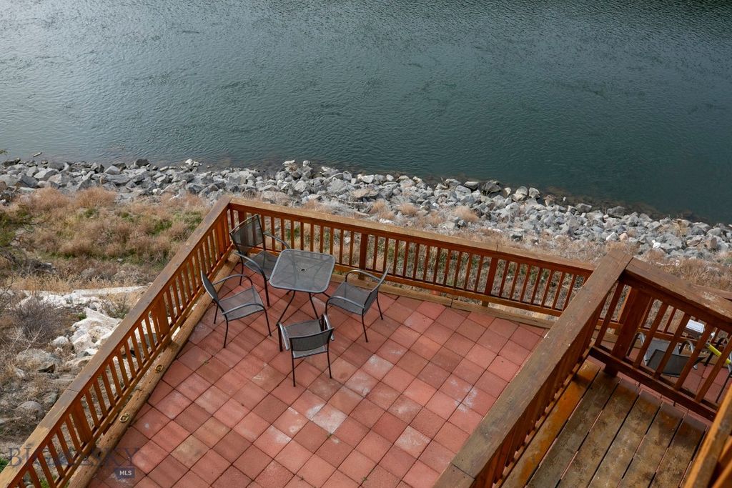 1099 US Highway 89 S, Gardiner, MT 59030 photo 43