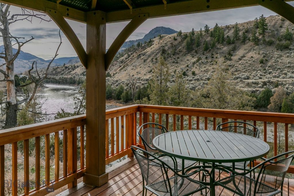 1099 US Highway 89 S, Gardiner, MT 59030 photo 58