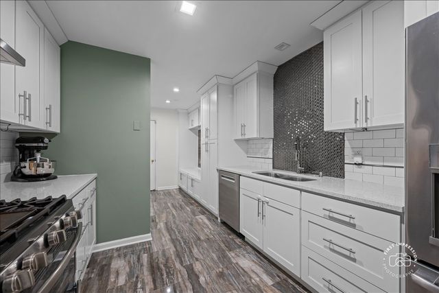 530 River Front Circle 606, Naperville, IL 60540