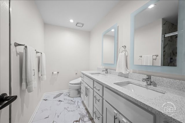 530 River Front Circle 606, Naperville, IL 60540
