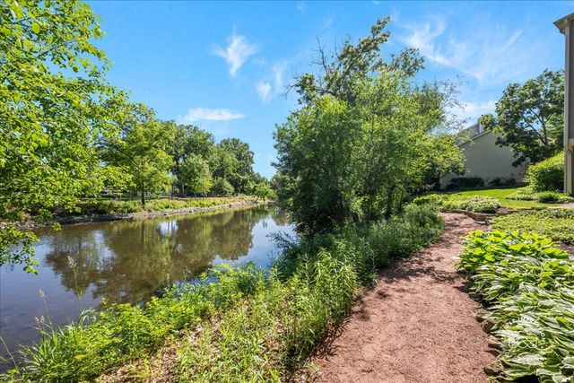 530 River Front Circle 606, Naperville, IL 60540