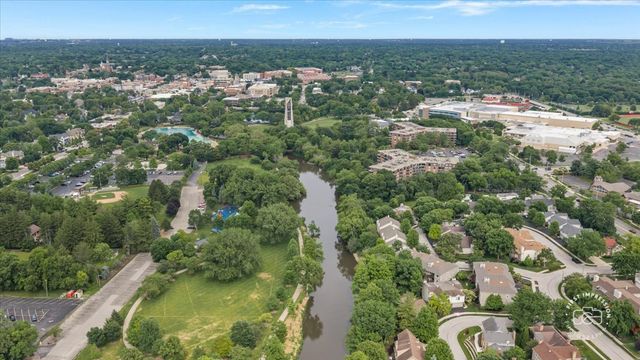 530 River Front Circle 606, Naperville, IL 60540