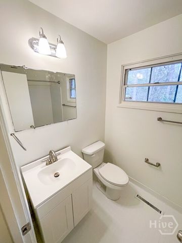 1112 West Lake Drive, Athens, GA 30606