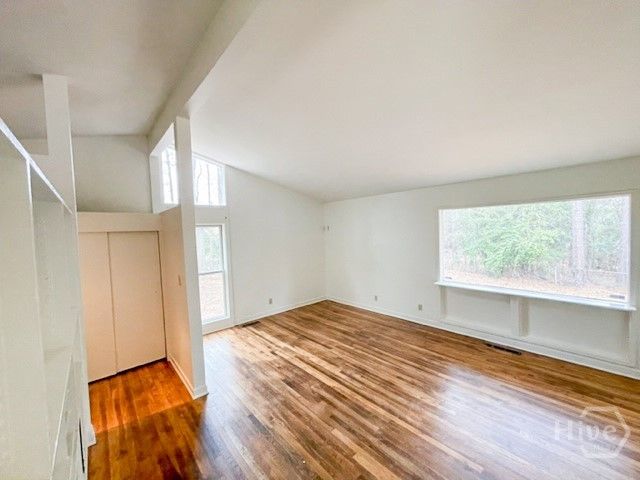 1112 West Lake Drive, Athens, GA 30606