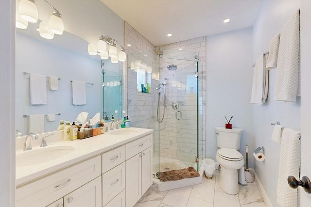 96 Floral Street 1, Newton, MA 02461