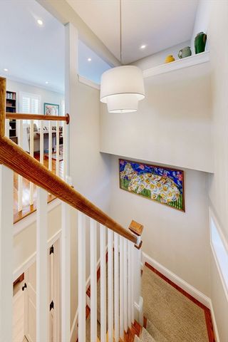 96 Floral Street 1, Newton, MA 02461