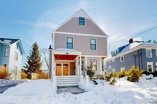 96 Floral Street 1, Newton, MA 02461