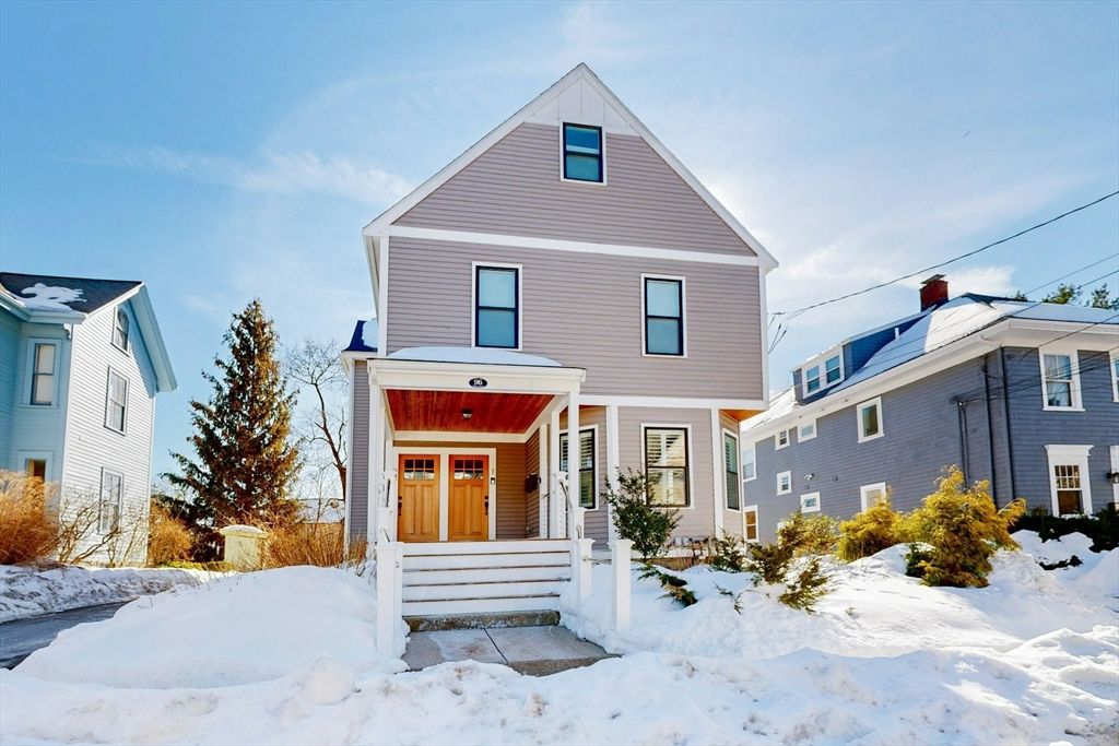 96 Floral Street 1, Newton, MA 02461