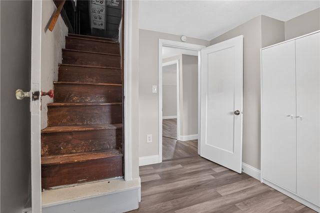 320 Fernhill Ave, Brookline, PA 15226