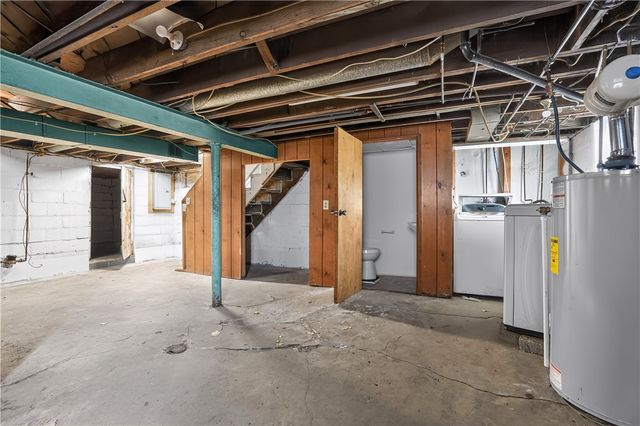 320 Fernhill Ave, Brookline, PA 15226
