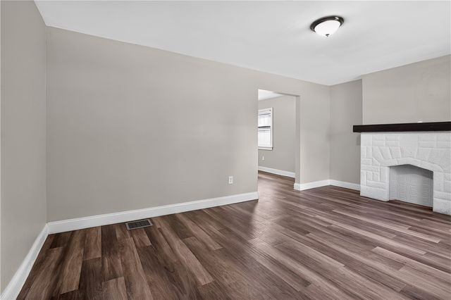 320 Fernhill Ave, Brookline, PA 15226