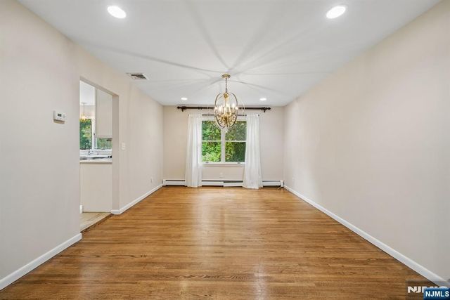 5 Fairfield Court, Demarest, NJ 07627