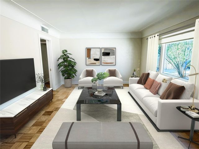 4640 W LAMB AVENUE, Tampa, FL 33629