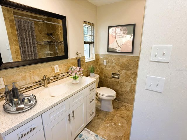 4640 W LAMB AVENUE, Tampa, FL 33629