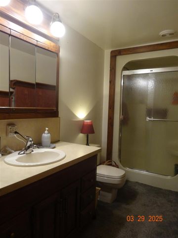 640 Oak Avenue, White Cloud, MI 49349