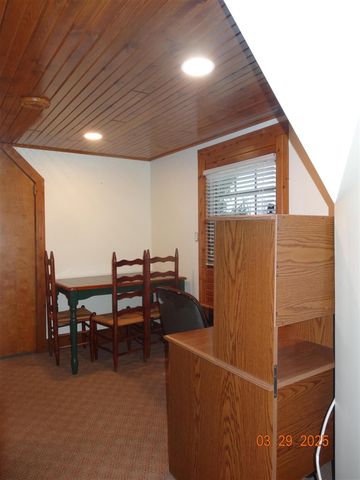 640 Oak Avenue, White Cloud, MI 49349