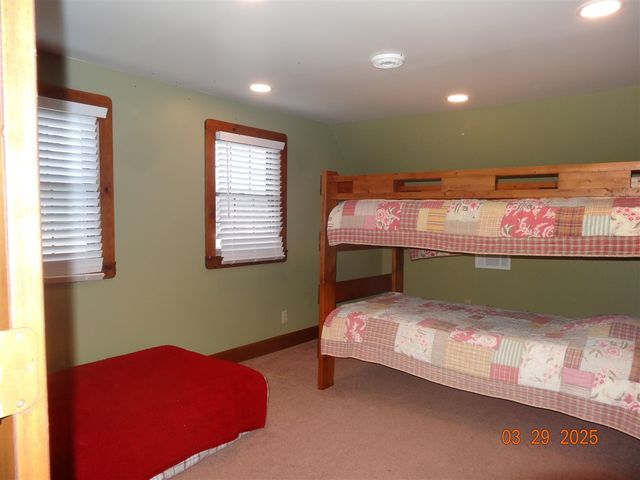 640 Oak Avenue, White Cloud, MI 49349