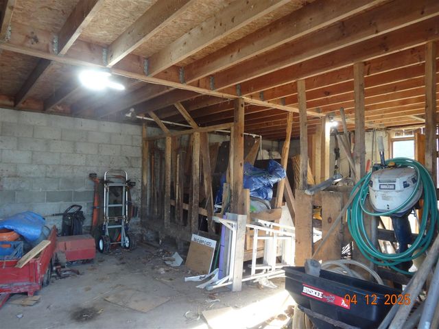 640 Oak Avenue, White Cloud, MI 49349