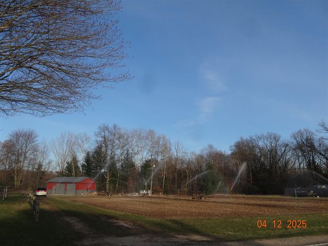 640 Oak Avenue, White Cloud, MI 49349