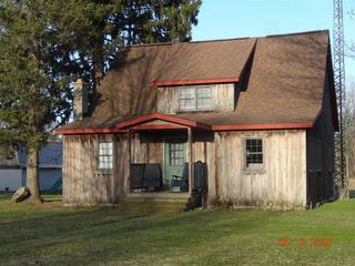 640 Oak Avenue, White Cloud, MI 49349